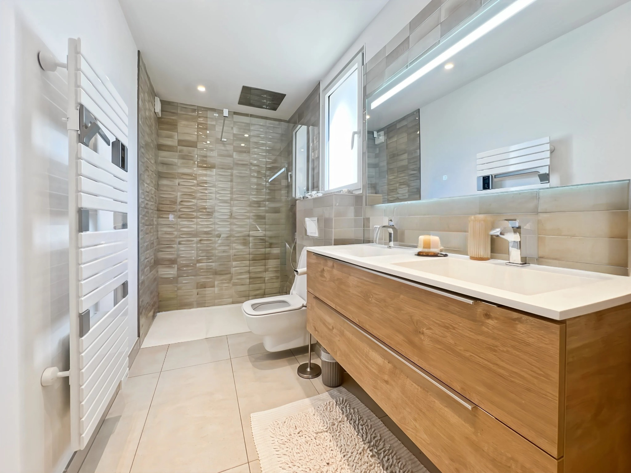 Salle de bains 1